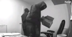 16 Businesses Ransacked in Oakland Mass Burglary Caught on Camera. Credit KTVU 2 San Francisco